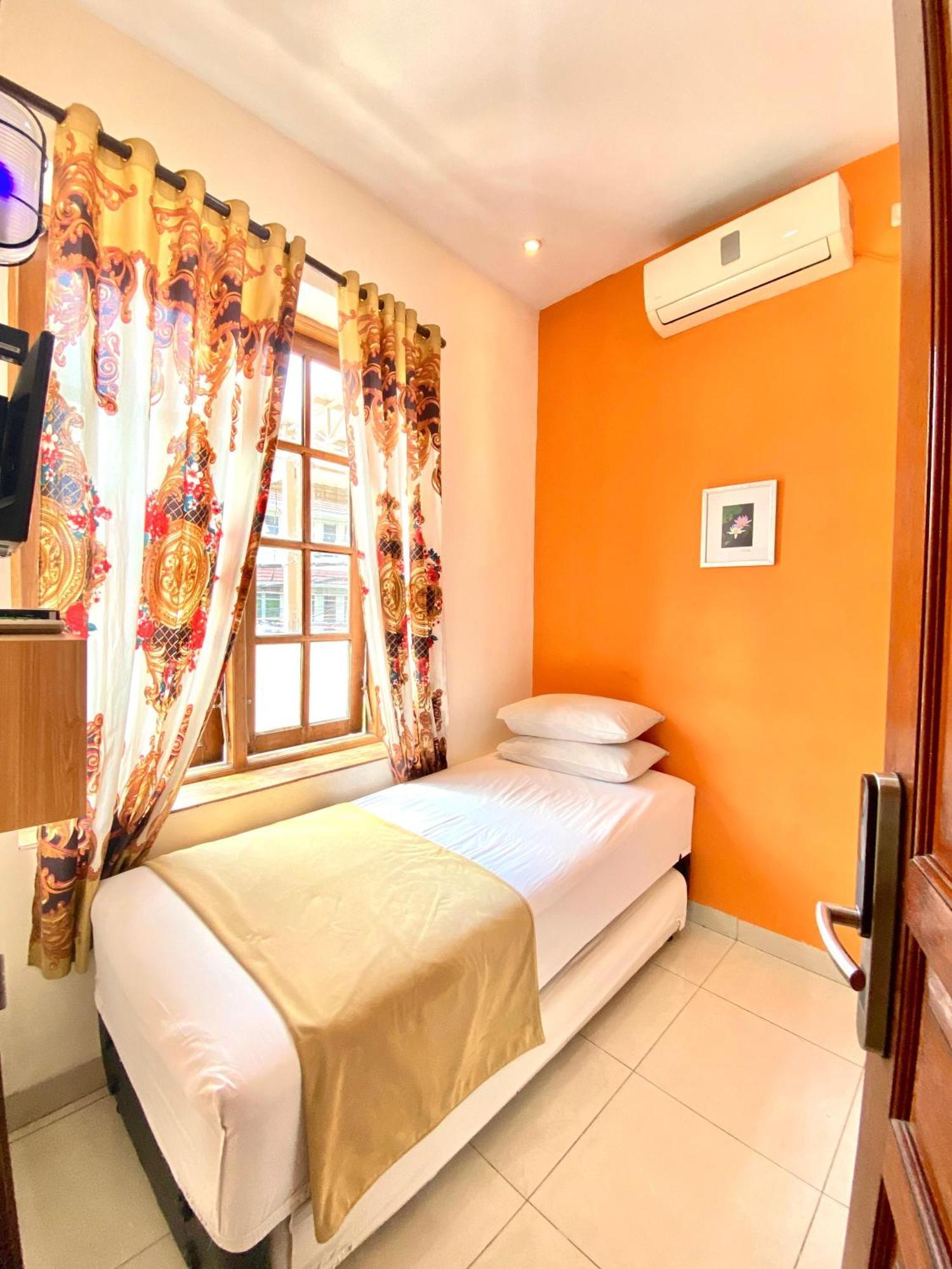 Cabin Hotel Bhayangkara Yogyakarta Dış mekan fotoğraf